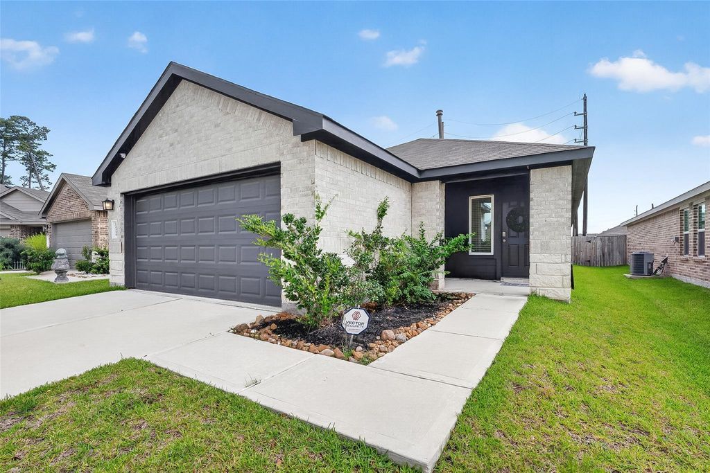 24318 Pebble Crescent Lane, Spring, TX 77373 — a Toni Cramond transaction
